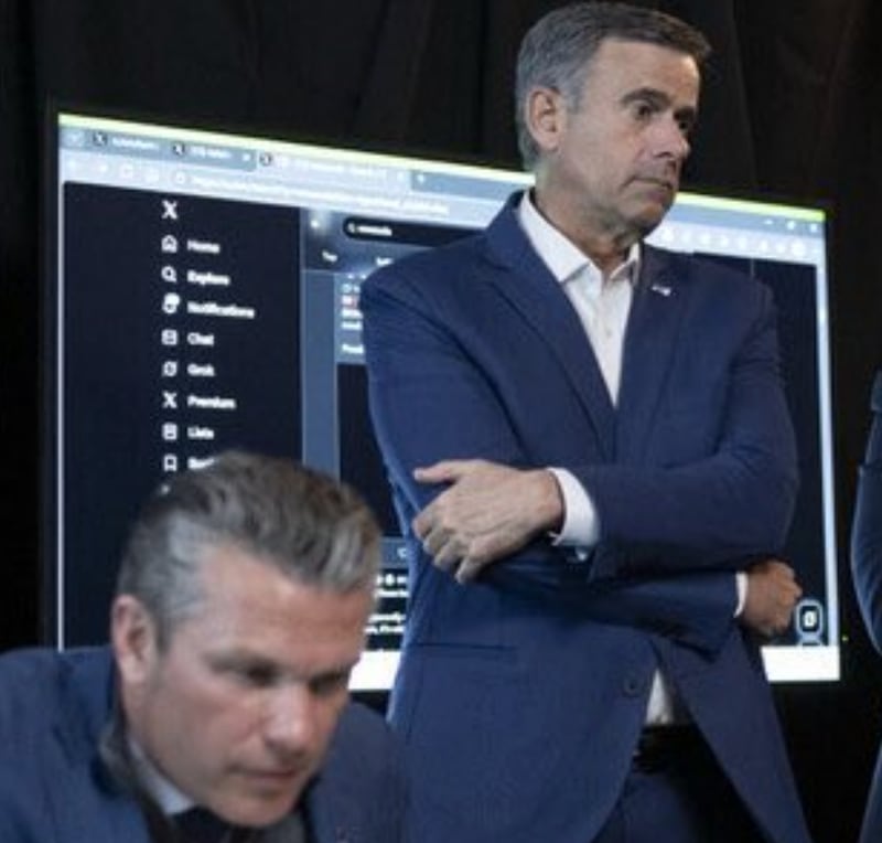 Venezuela war room X screen