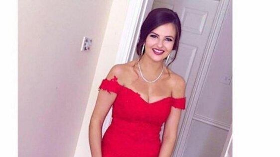 FI98eE2WYAMNjlu_fjn16e