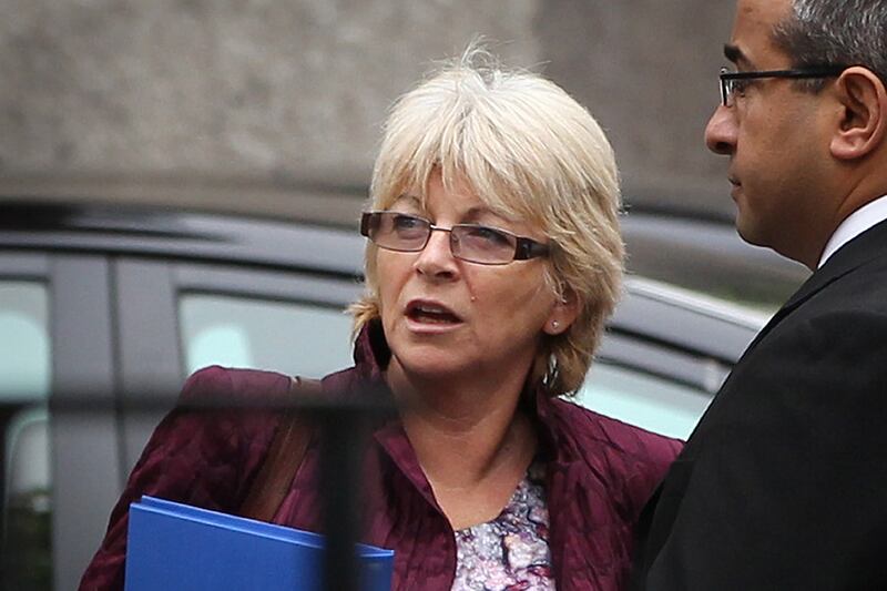 articles/2011/07/24/murdoch-scandal-sue-akers-phone-hacking-investigation-s-top-cop/sue-akers-giglio_oztxg7