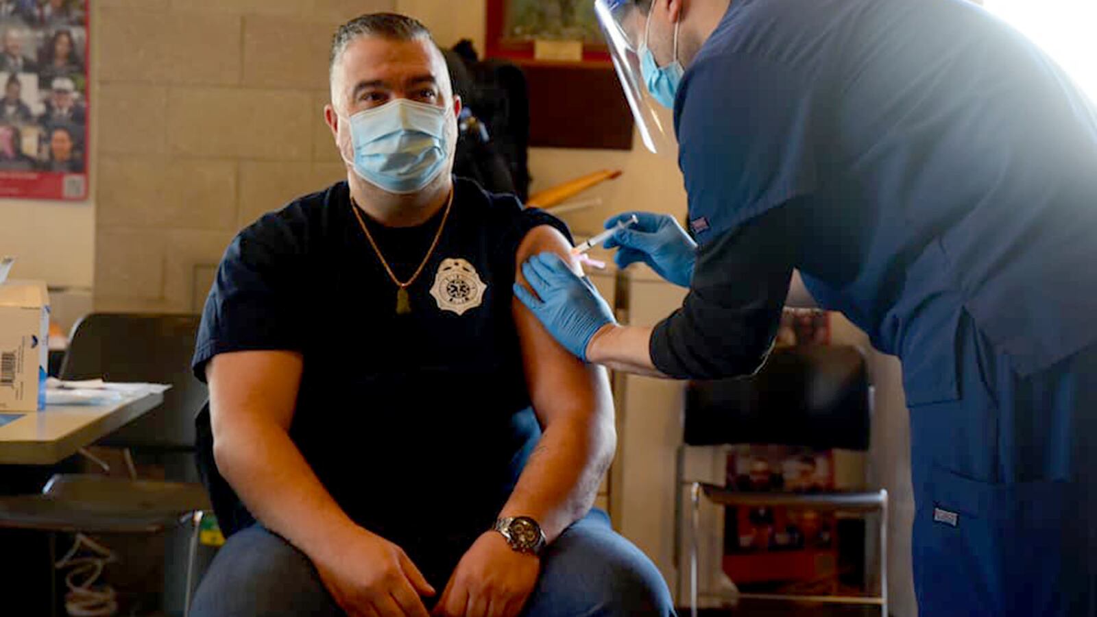 211020-daly-ny-emt-tease_n4ycae