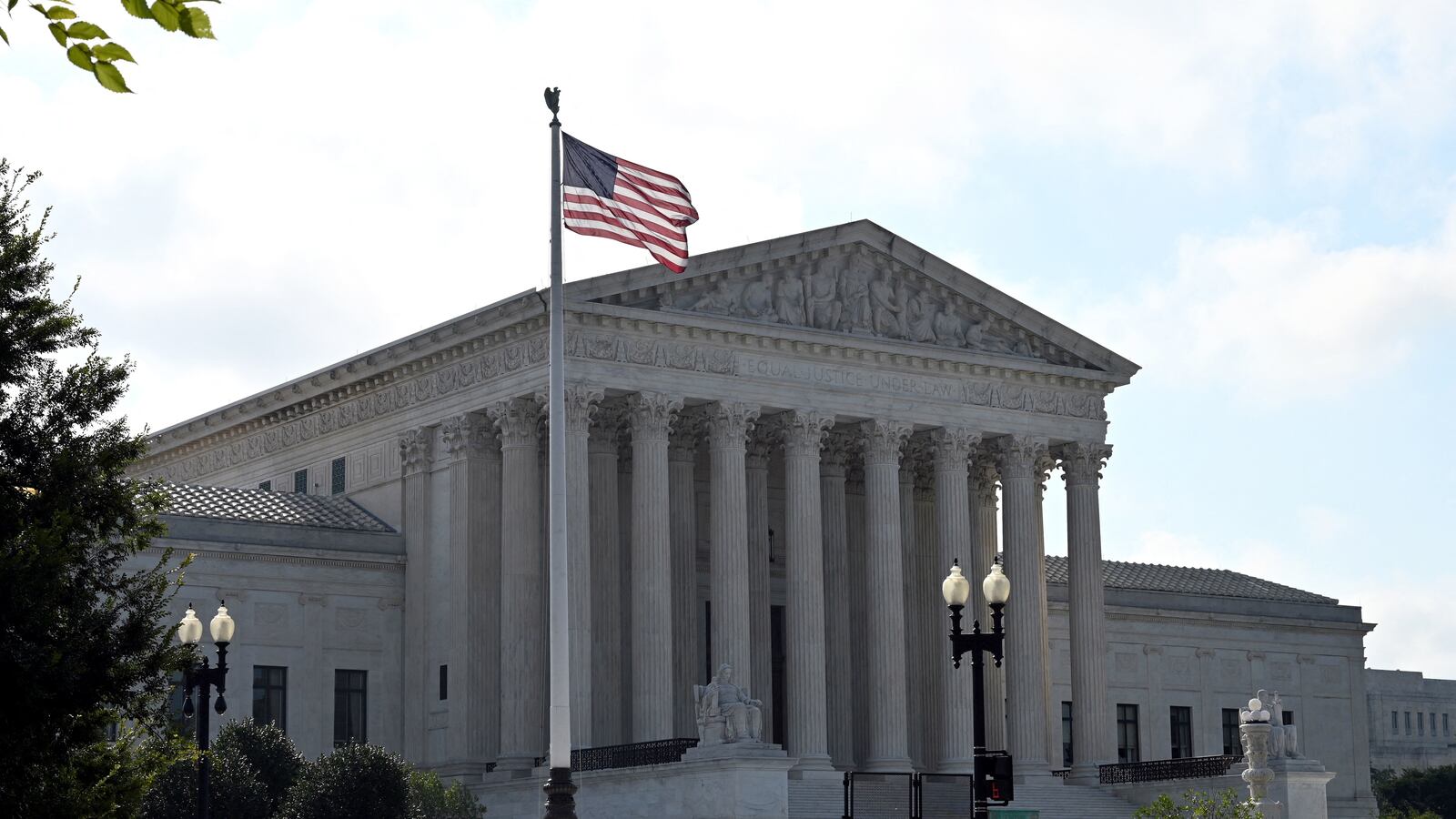 GettyImages-1242779675_h7dquu