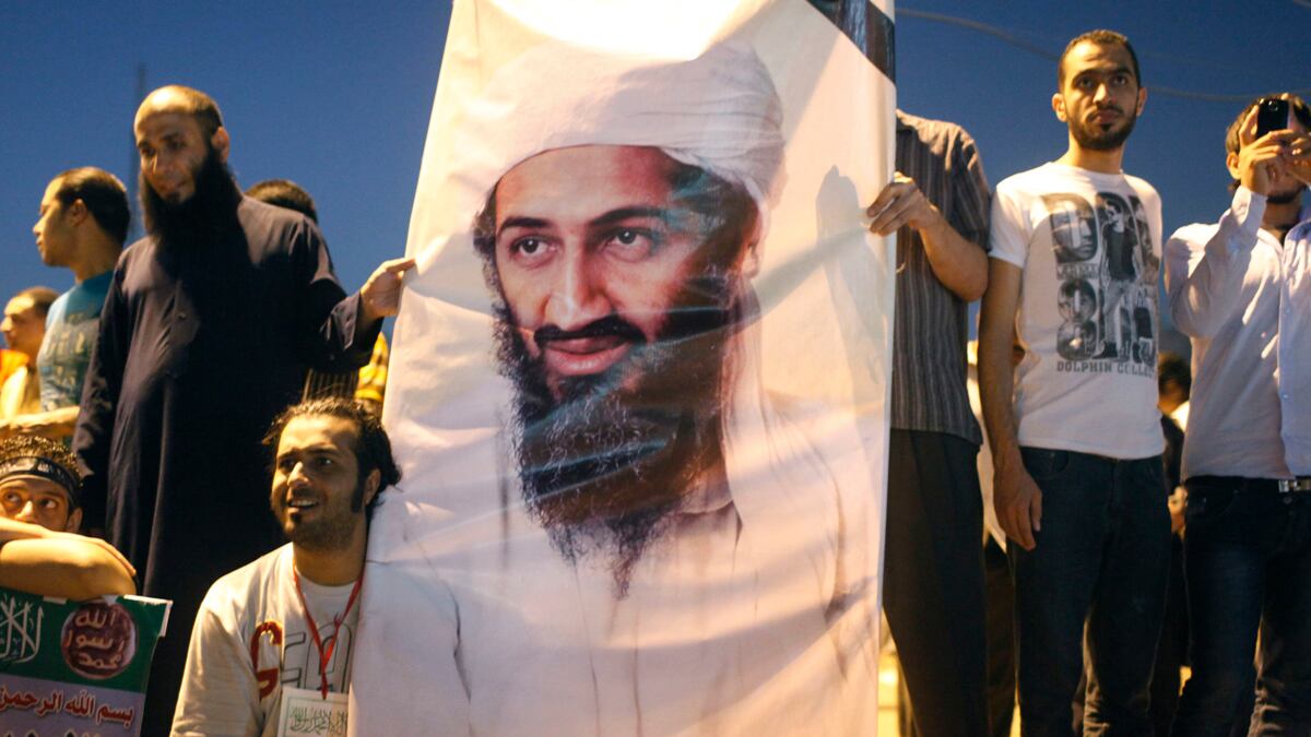 cheats/2016/09/21/nyc-bomb-suspect-praised-bin-laden/160921-rahami-obama-follower-cheat_qimvrp