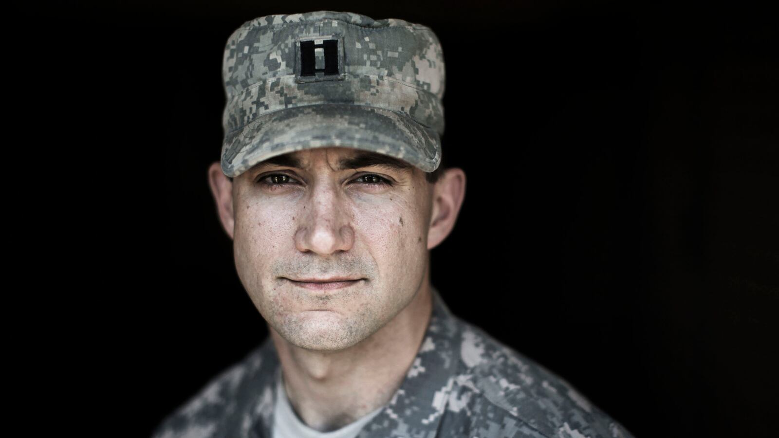 articles/2014/02/06/between-boredom-and-terror-one-us-soldier-s-letters-from-afghanistan/140205-afghan-letters-castner-tease_qpwgtm