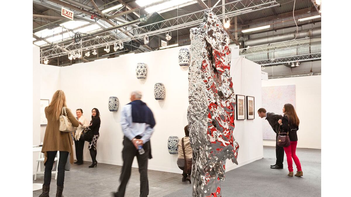 articles/2012/03/09/zhan-wang-at-the-armory-show-booth-of-haines-galle/zahn-wang-daily-pic-gopnik_hhdvzu