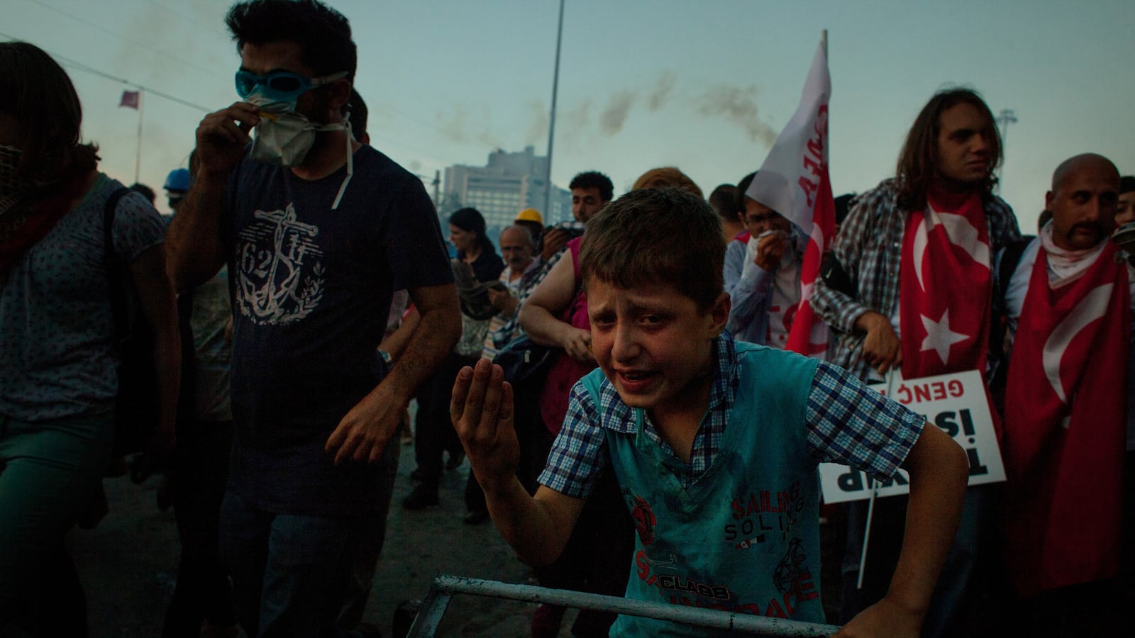 articles/2013/06/12/police-storm-istanbul-protests-but-will-erdogan-s-attempt-to-ostracize-movement-work/130612-giglio-turkey-tease_ftxqsk