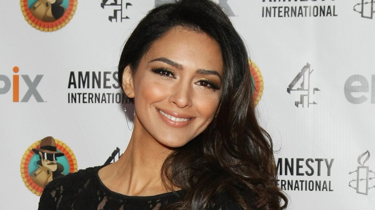 cheats/2012/09/02/scientology-groomed-other-cruise-mate/nazanin-boniadi-tom-cruise-scientology-cheat_anm3fd