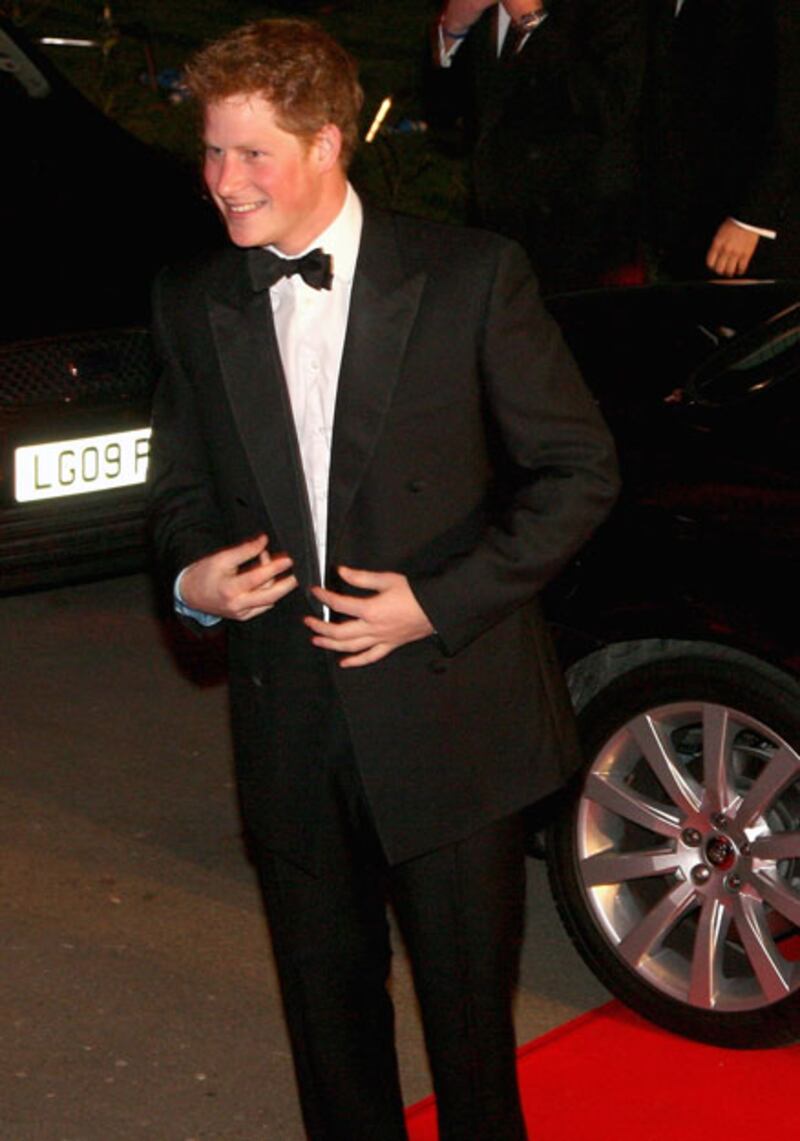 galleries/2009/12/16/red-carpet-roundup/red-carpet-prince-harry_acbhh0