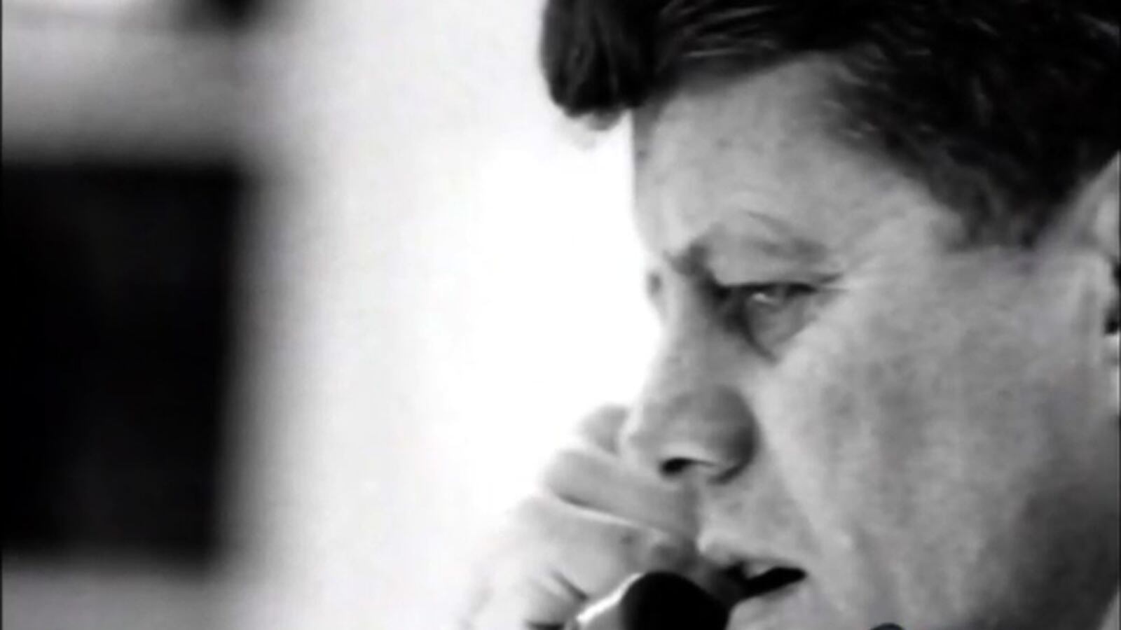 cheats/2011/11/27/ross-douthat-the-enduring-cult-of-kennedy/110913-abc-die-with-jfk-1200_zu0war