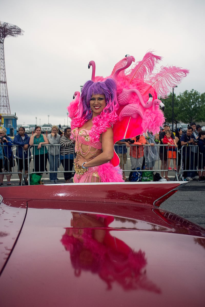 galleries/2015/06/20/seashells-sequins-and-lots-of-glitter-this-years-coney-island-mermaid-parade/150620_mermaid_parade_12_oklqq4
