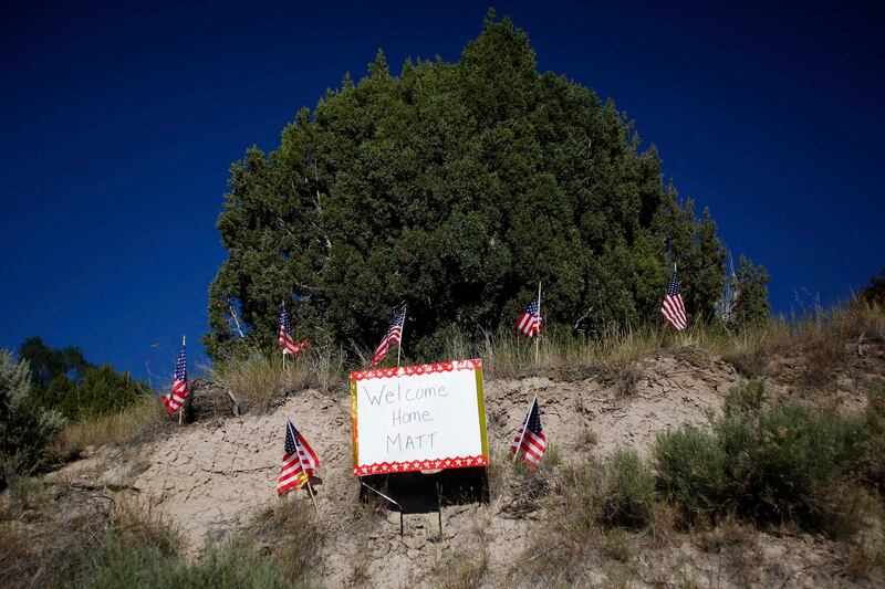 galleries/2014/08/02/the-road-home-from-an-ied-to-idaho-photos/140801-wounded-soldier-5_pqugjx