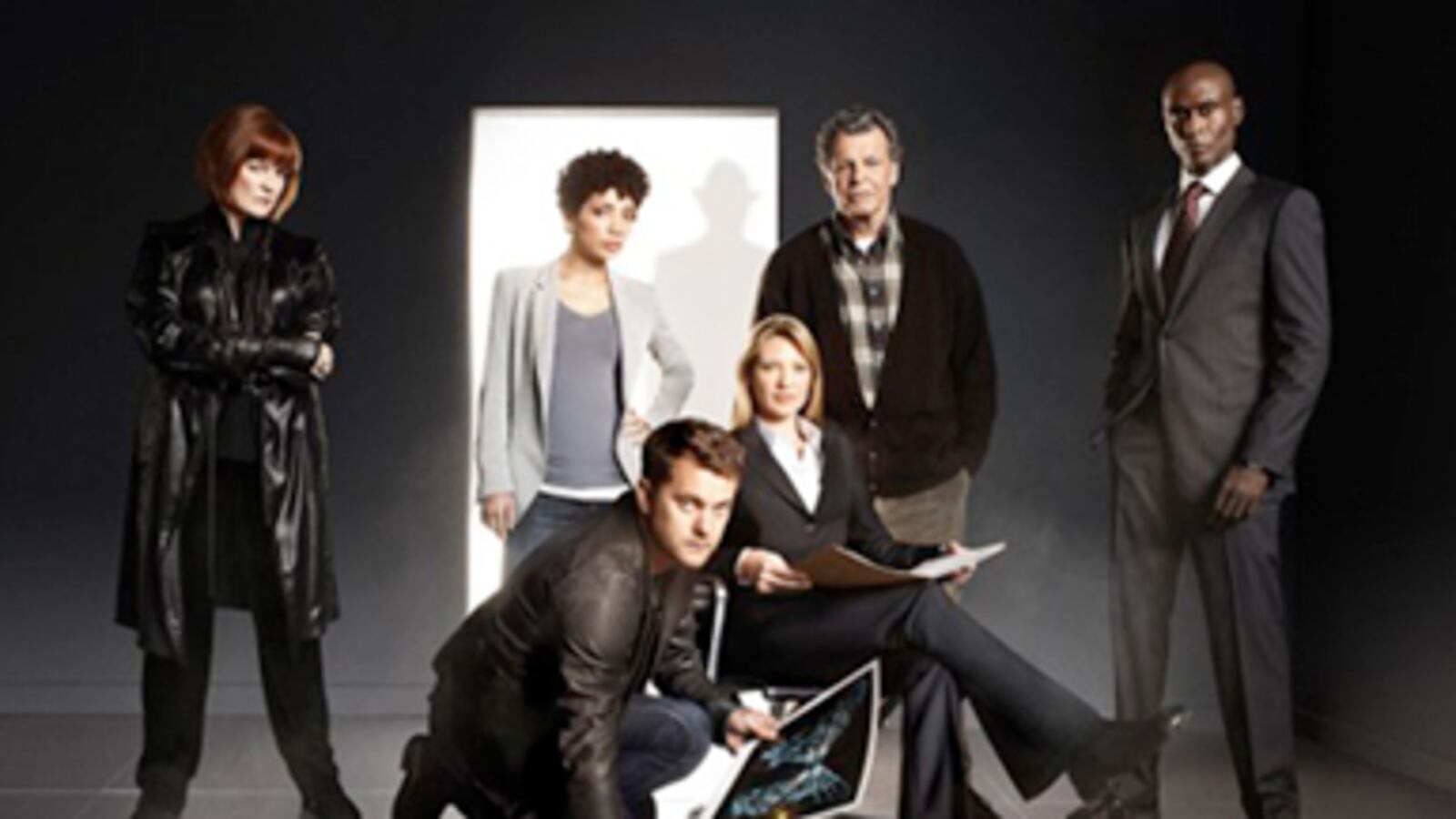 articles/2011/03/10/is-fringe-the-new-lost/lacob-fringe_165292_kxl3el