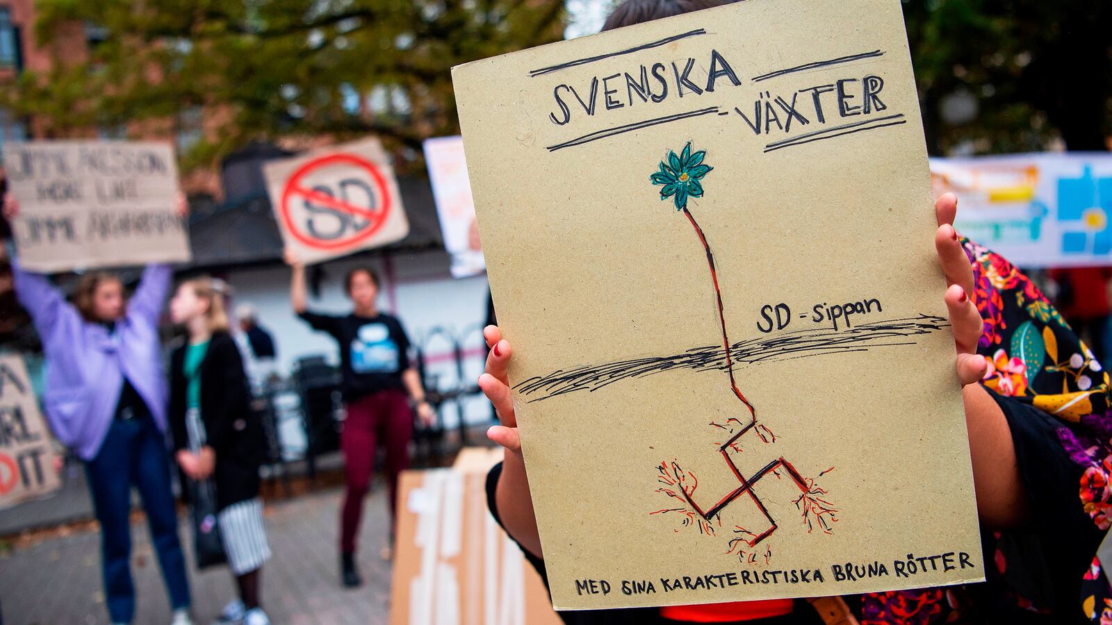 180907-gelin-nazi-hero_gjtohb