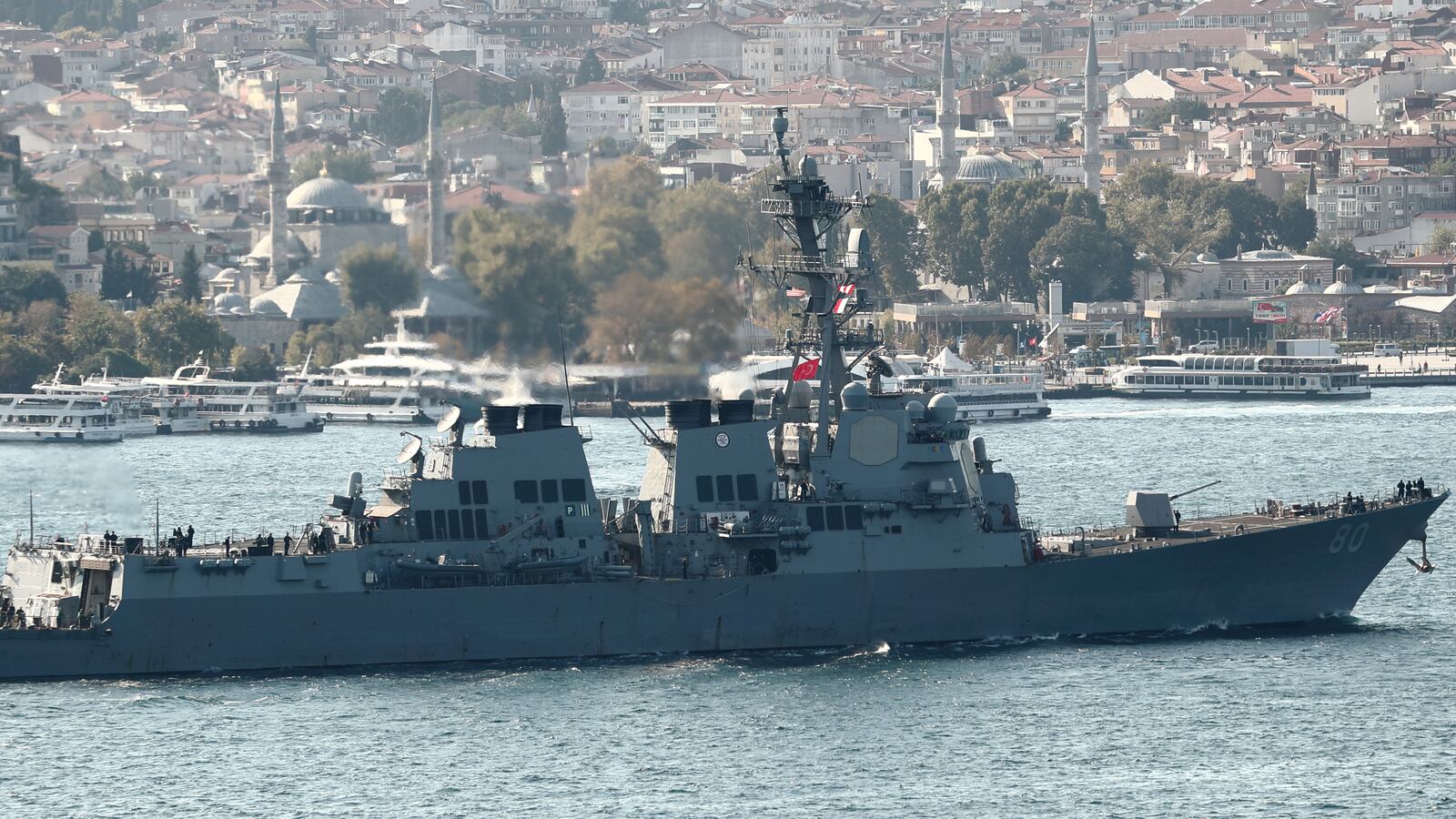 2020-10-02T075041Z_1641261665_RC27AJ9GGQOJ_RTRMADP_3_USA-MILITARY_cwpyyn