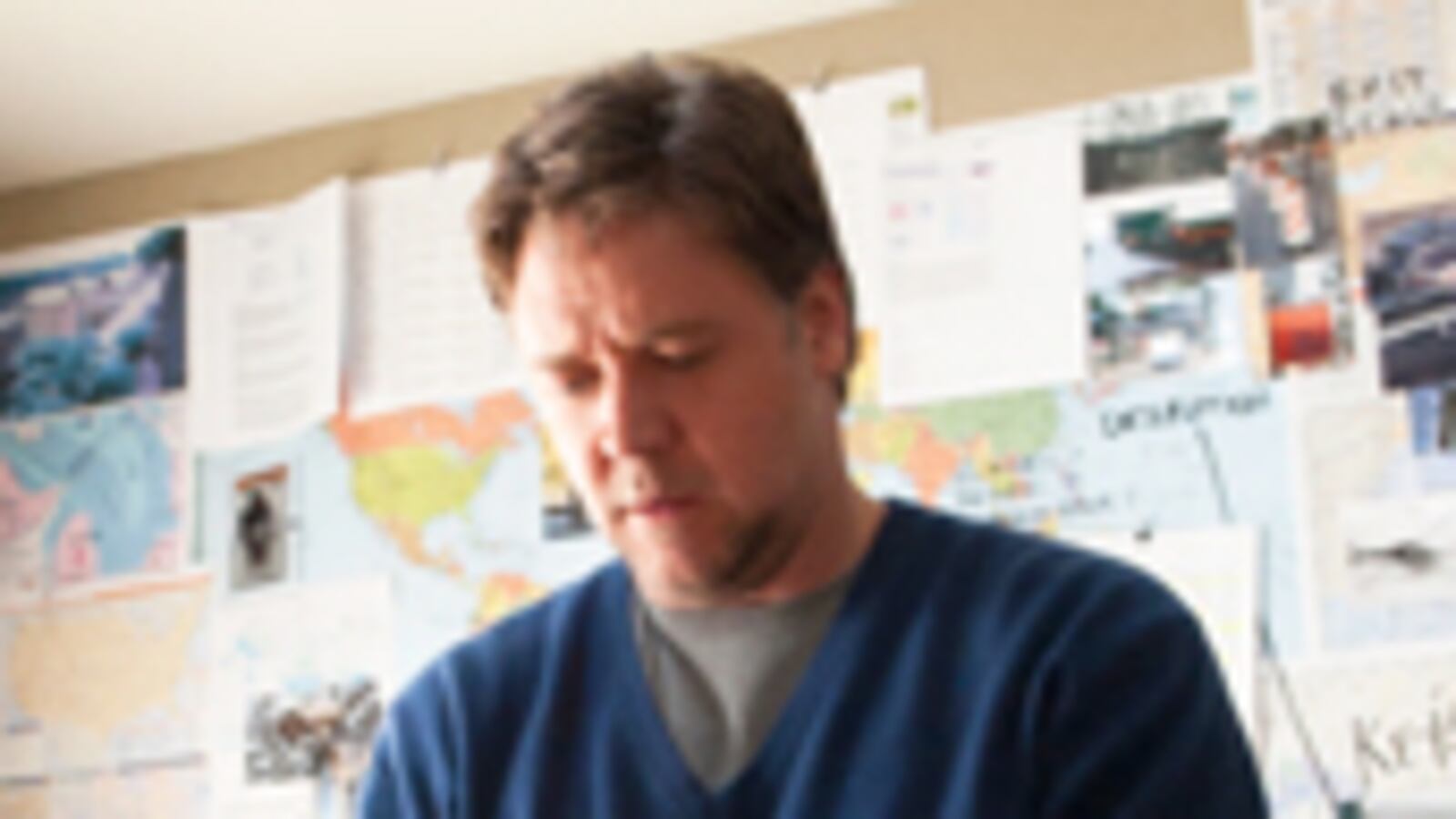 articles/2010/11/20/actors-in-unlikely-movie-jobs/video-unlikely-movie-roles_142265_epjblp