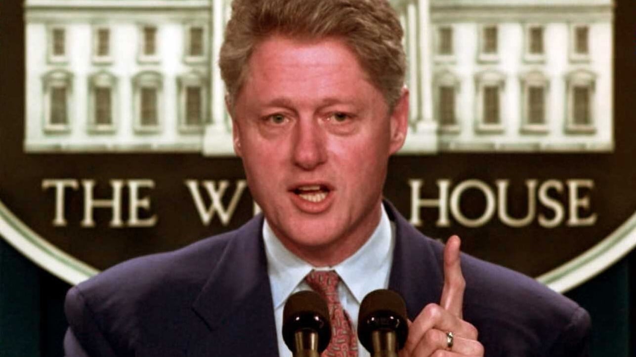 WASHINGTON, DC - APRIL 19: US President Bill Clinton speaks to reporters 25 April at the White House in Washington. Clinton implored the US House of Representatives to pass the budget before them that will fund the US Government for the rest of 1996. (ELECTRONIC IMAGE) (Photo credit should read LUKE FRAZZA/AFP via Getty Images)