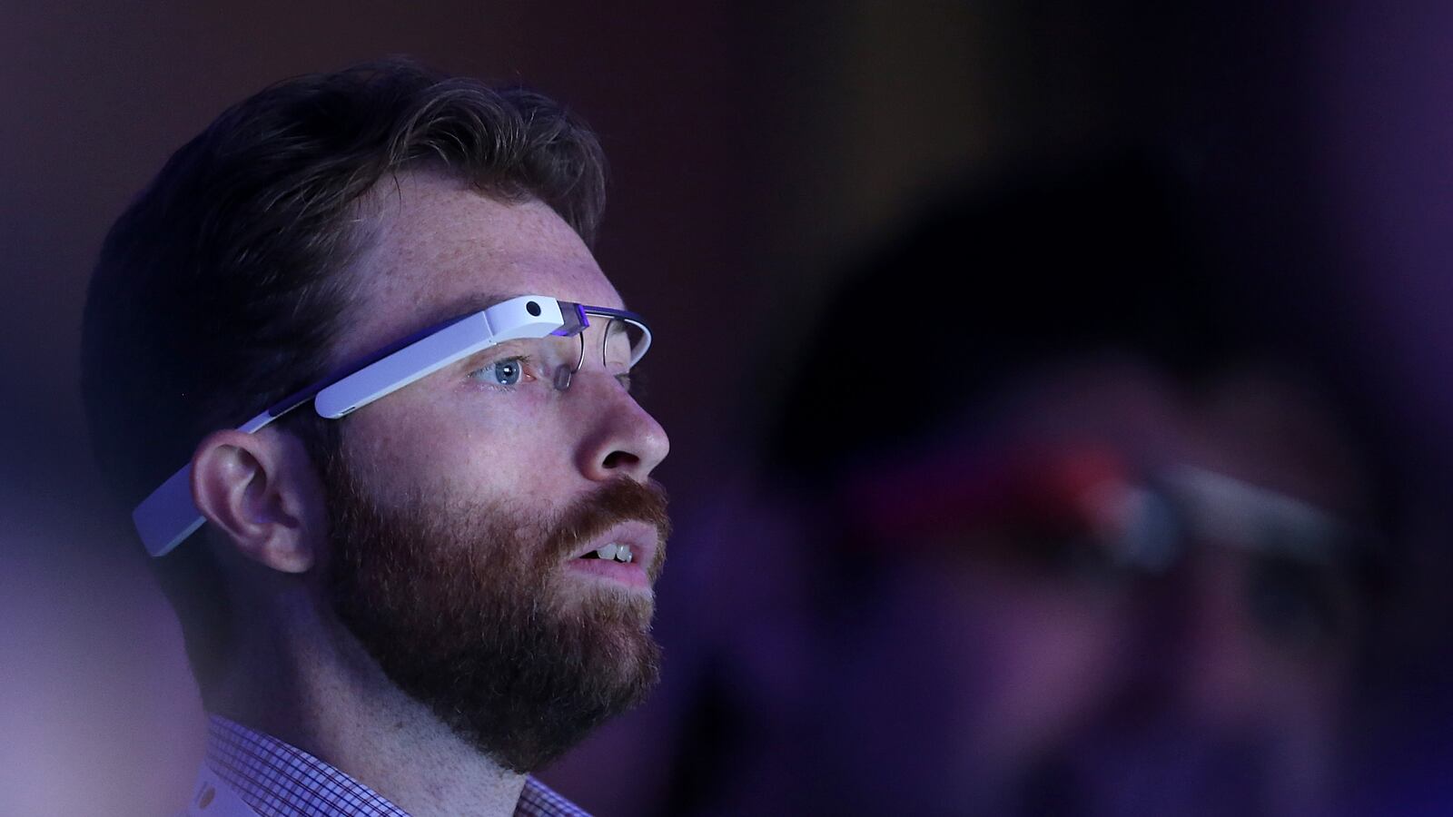 cheats/2014/01/22/google-glass-user-a-pirate/140122-google-glass-cheat_fhcqab