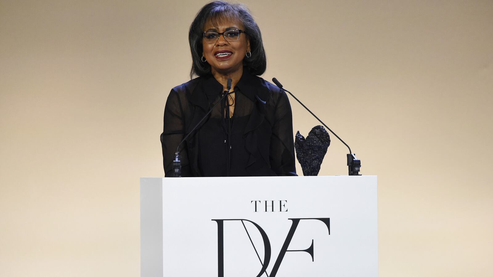 190412-Demopoulos-DVF-Awards-tease_jfehr4