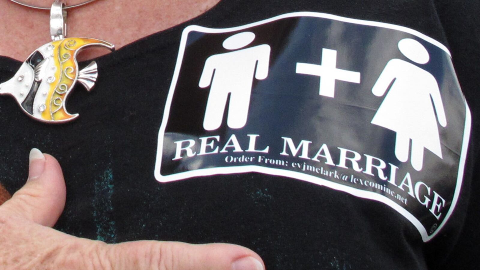 articles/2012/05/08/in-indiana-democrats-are-pulling-for-the-tea-party-pick/5-things-election-watch-jacobs_irwfkg