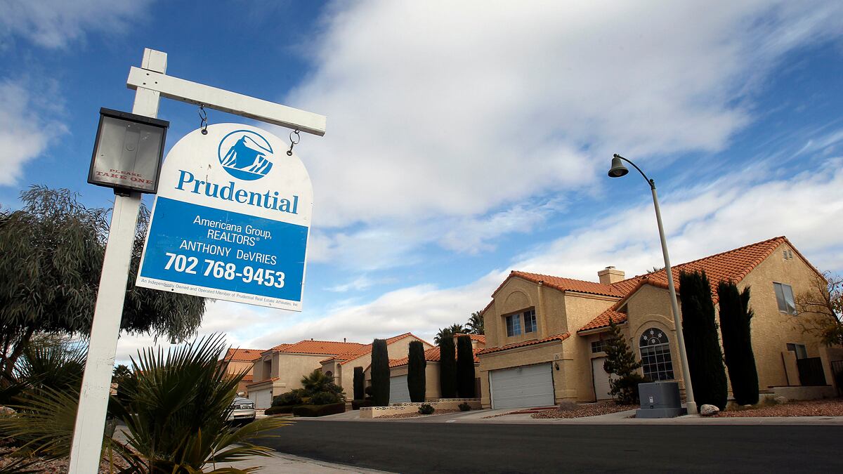 cheats/2012/04/13/housing-market-bounces-back/wrongful-foreclosure-cheat_g42bbb