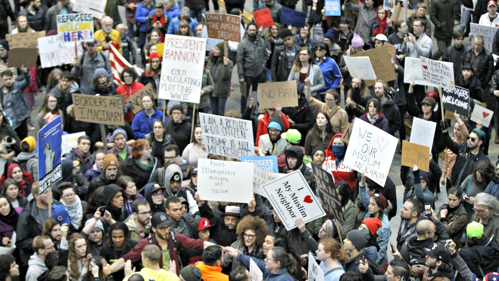 cheats/2017/02/04/trump-warns-of-death-destruction-if-ban-is-stopped/170203-travel-ban-protest-cheat_zulcc2