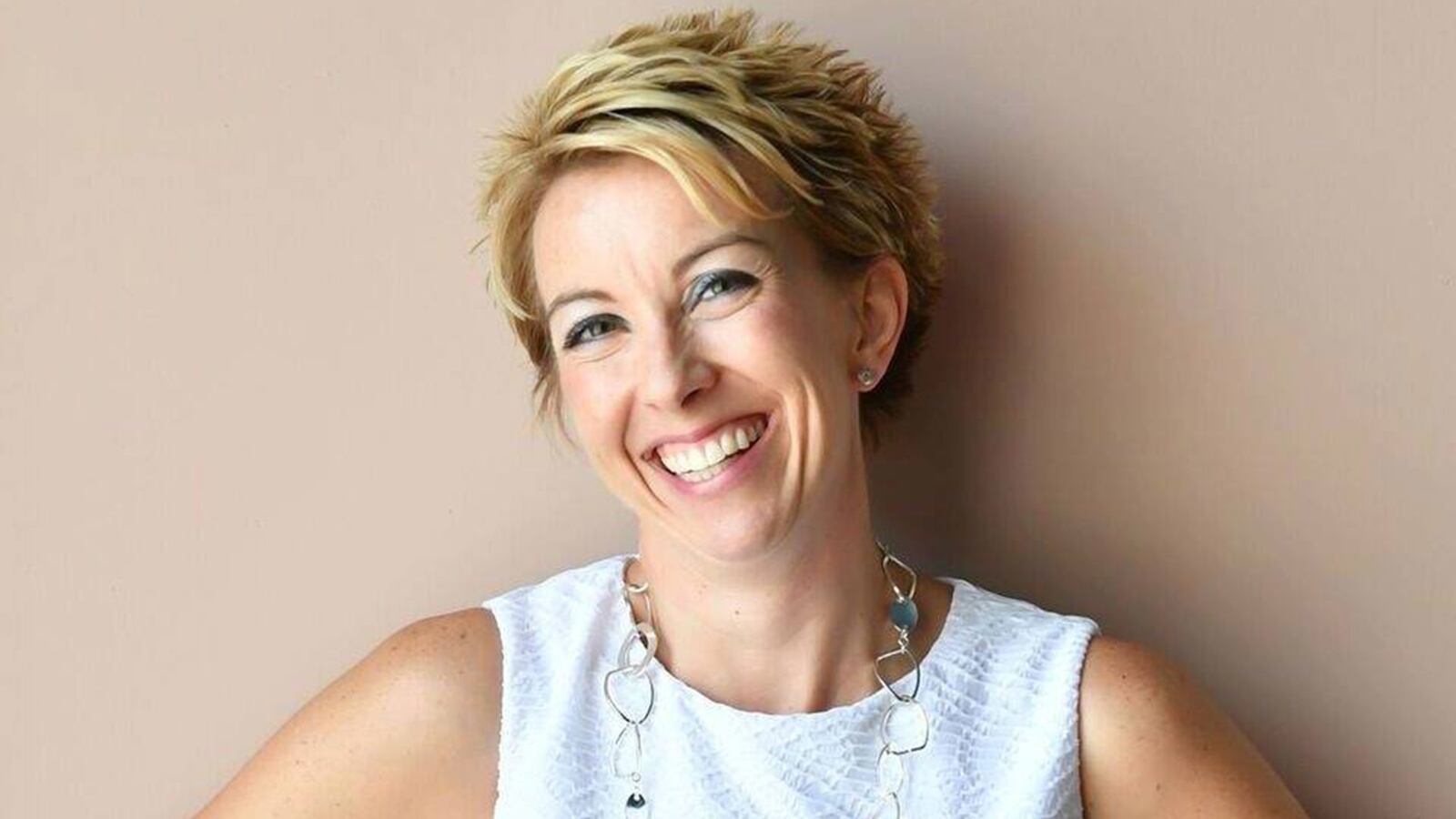 190419-paydirt-leigh-brown-tease_zfbkp0