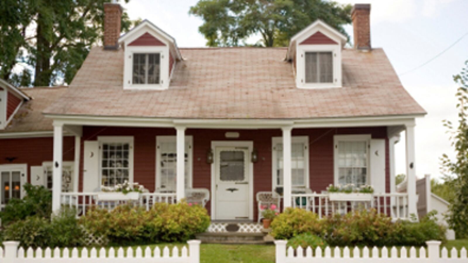 cheats/2011/03/29/home-prices-bottom-out-in-11-cities/house_itpdse