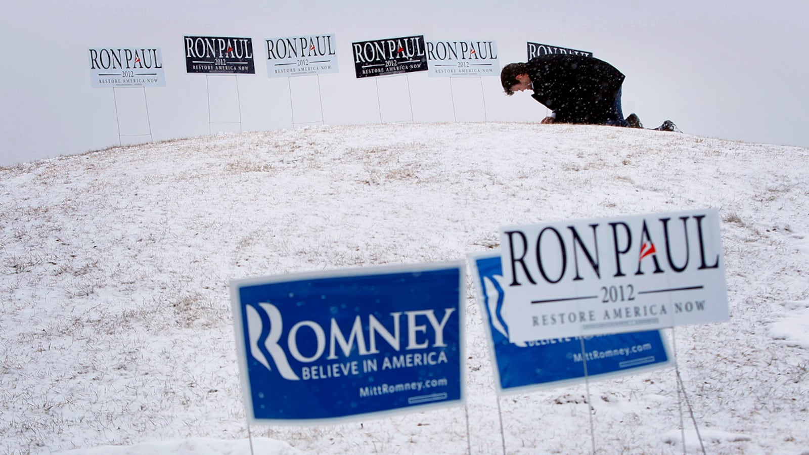 articles/2012/02/15/maine-iowa-caucus-mishaps-prove-it-s-time-for-a-better-system/caucus-system-avlon_h23cxs