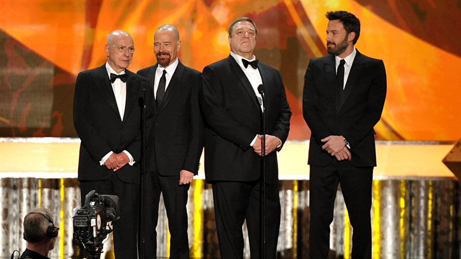 cheats/2013/01/27/30-rock-rakes-in-sag-awards/130127-argo-sag-awards-cheat_gqlvpv
