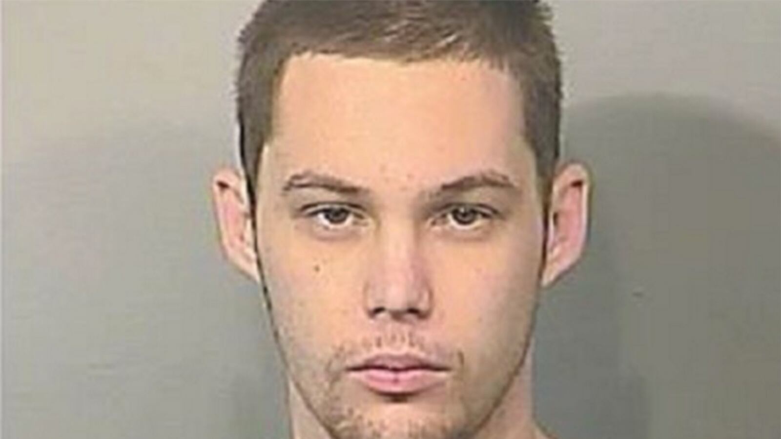 cheats/2015/12/08/florida-burglar-gets-eaten-by-gator/151208-fl-man-alligator-cheat_nbcryq