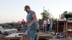 cheats/2010/04/24/9-killed-in-mississippi-tornado/ten-killed-in-mississippi-tornado_dxenig
