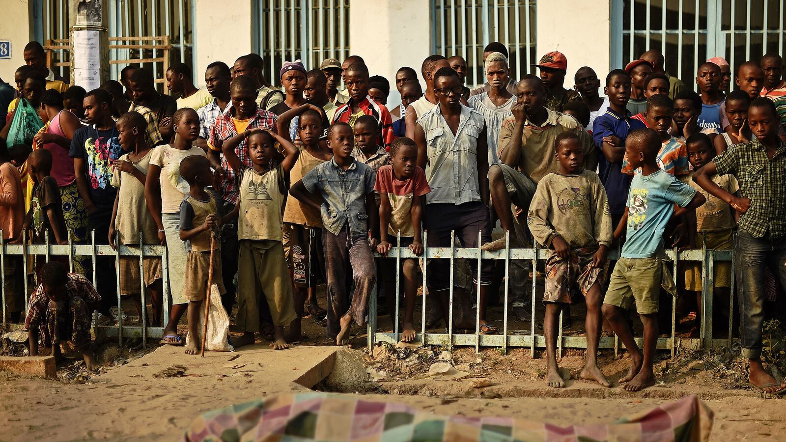 articles/2015/08/05/spy-chief-killed-in-burundi-slaughter/150805-shook-burundi-tease_o1qwho