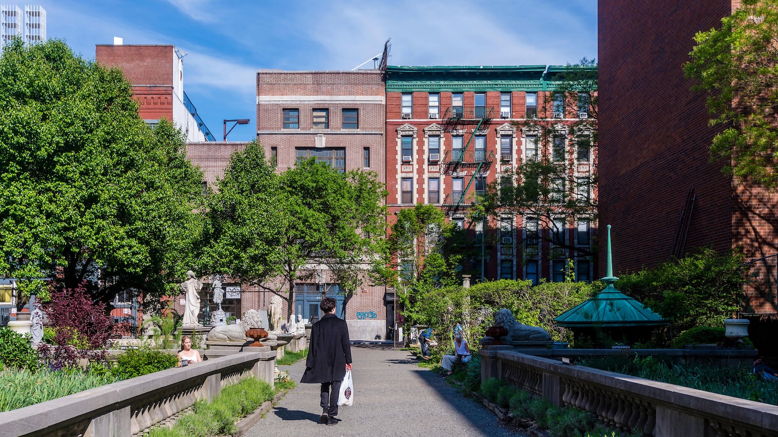 190308-teeman-elizabeth-st-garden-controversary-tease_ojlxk2