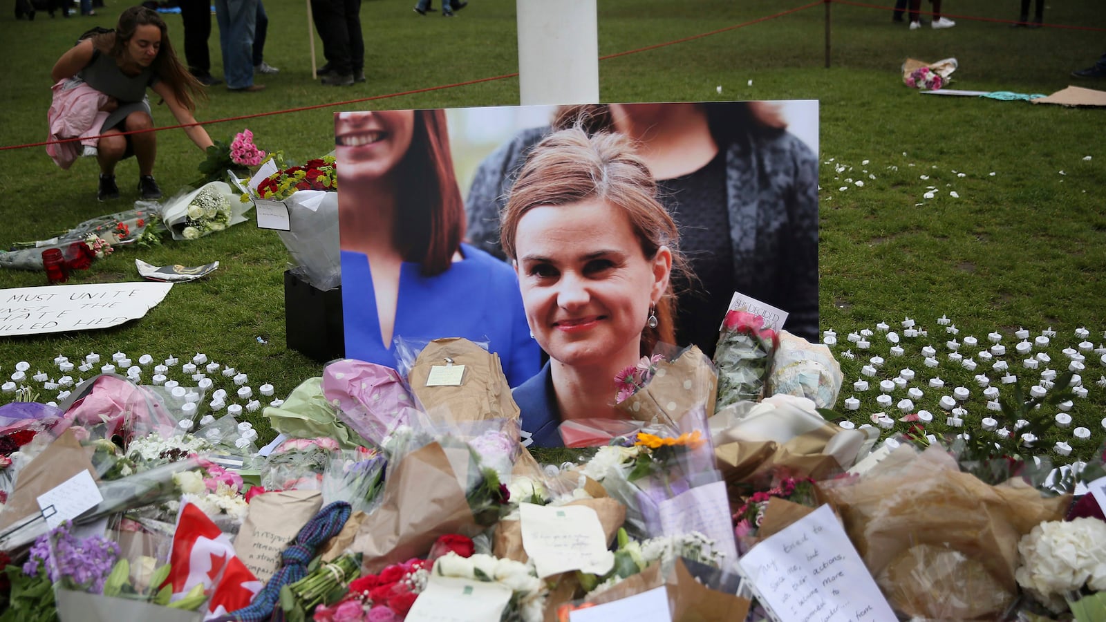 articles/2016/06/20/here-s-how-islamists-and-the-far-right-feed-off-each-other/160619-nawaz-jo-cox-tease_mcv6br