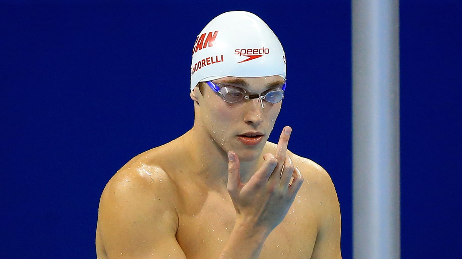 articles/2016/08/10/why-canadian-swimmer-santo-condorelli-won-t-stop-flipping-the-bird/160810-warshaw-Santo-Condorelli-tease_vfvj6a