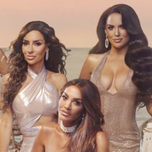 Jo-Ellen Tiberi, Ashley Iaconetti, Alicia Carmody, Kelsey Swanson, Rulla Nehme, Elizabeth McGraw, and Rosie DiMare