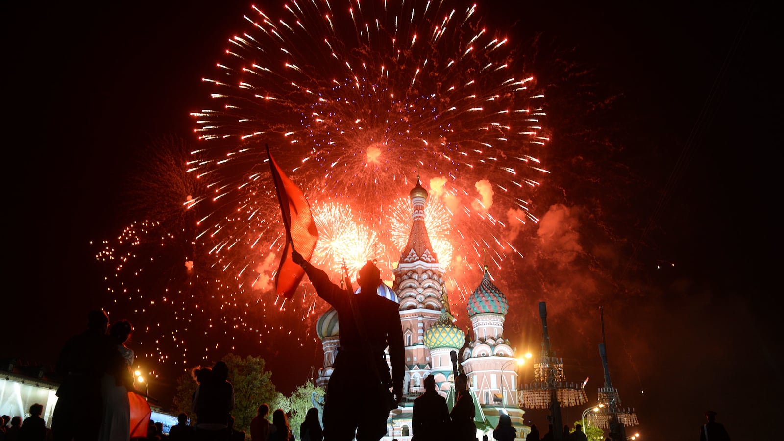 articles/2015/05/10/putin-rolls-out-nukes-for-holiday-celebrating-victory-over-nazis/150510-Nemtsova-Red-Square-tease_nigr2x