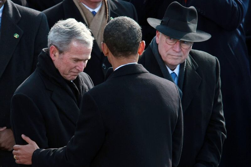 galleries/2011/08/30/cheney-s-cheap-shots-photo/obama-cheney_qhnd9l