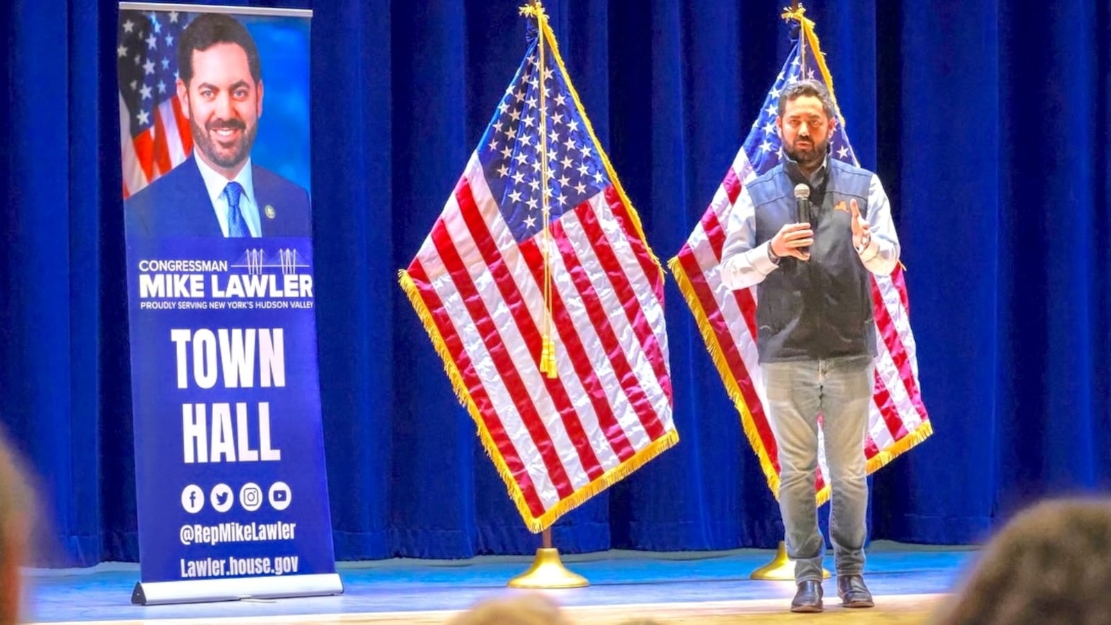 Mike Lawler on stage.