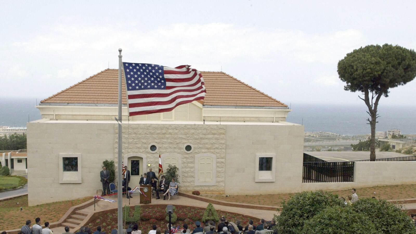 cheats/2013/09/06/us-evacuates-diplomats-from-lebanon/130906-us-diplomats-lebanon-cheat_xw4s9f