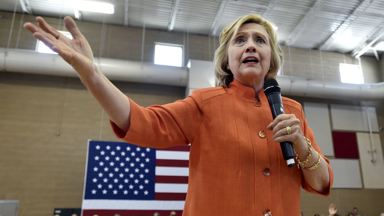 cheats/2015/08/21/hillary-emails-born-classified/150821-hillary-email-cheat_zqag1p