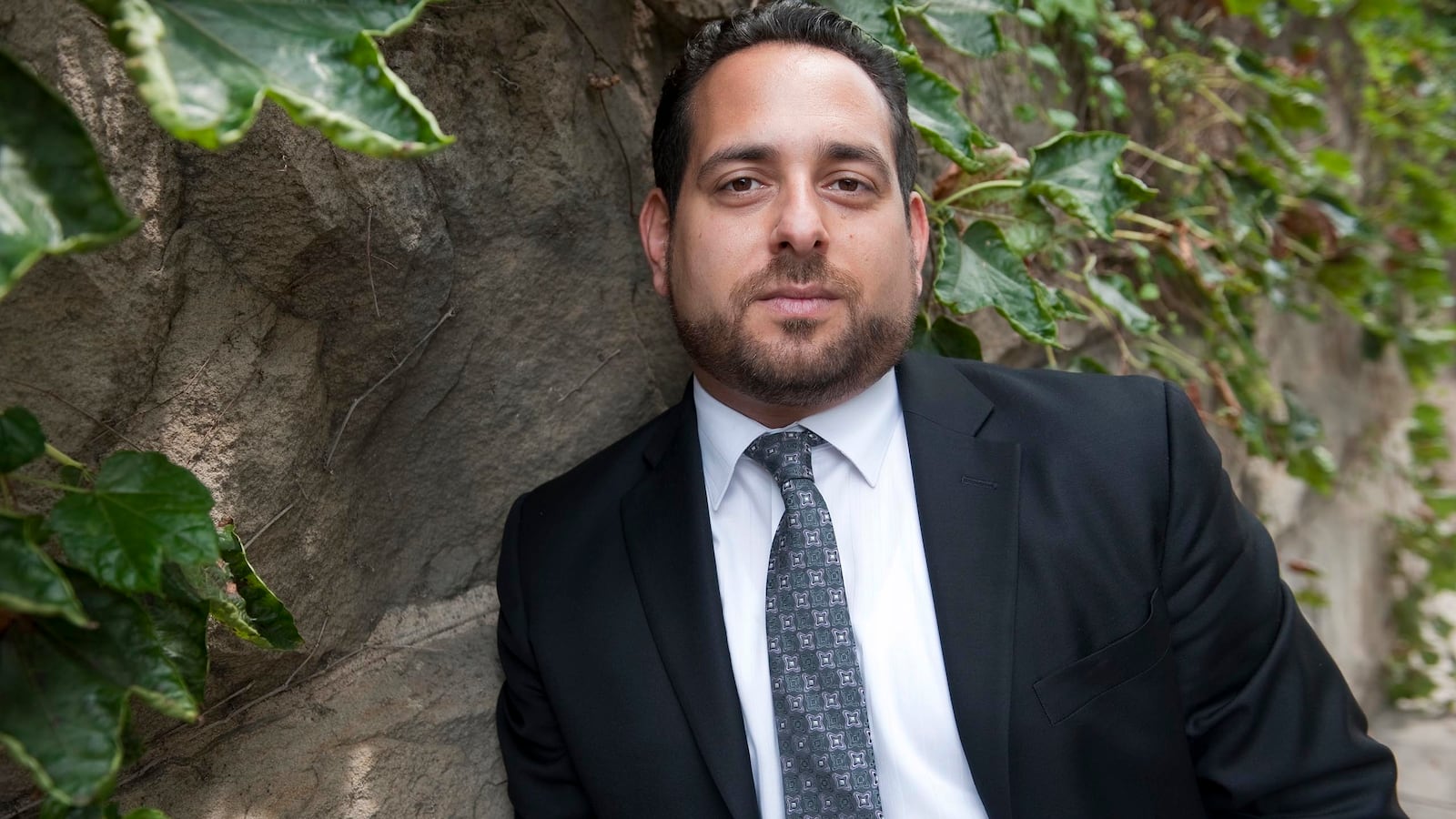 171214-omar-ashmawy-tease_jnqreg