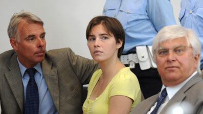 articles/2010/10/01/amanda-knoxs-defamation-trial/nadeau-knox-court-appearance_104233_phzfwd