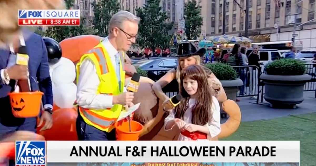 ‘Fox & Friends’ Steve Doocy Dons Trump Garbage Vest for Halloween