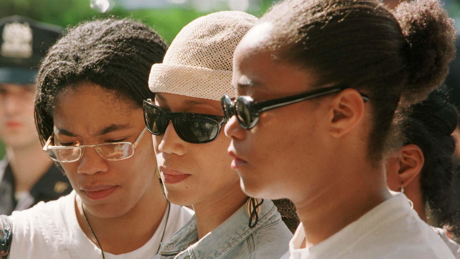 1997-06-24T120000Z_1750296841_RP1DRICWMBAA_RTRMADP_3_NODESC_goxmvj