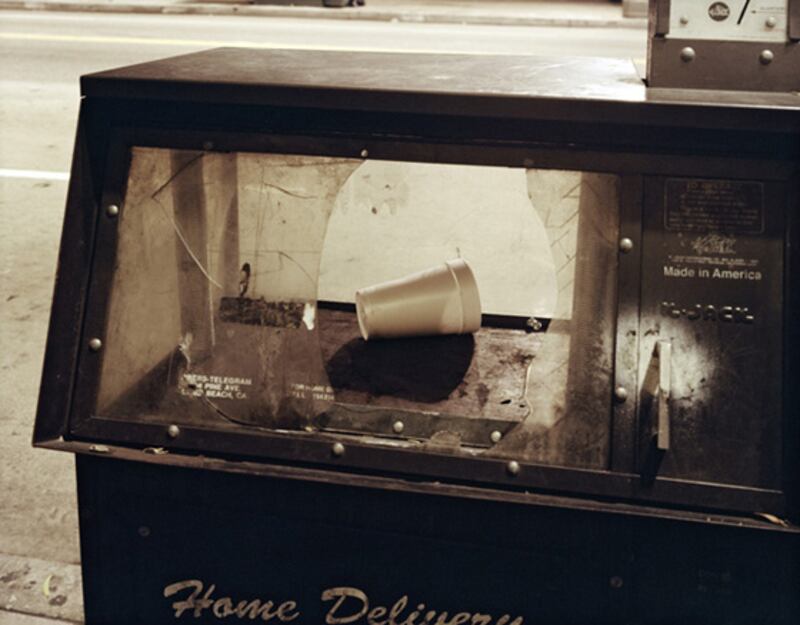 galleries/2009/10/15/mean-streets-haunting-photos-of-america-s-forgotten-cities/steacy---inner-city---12_p2pnbe