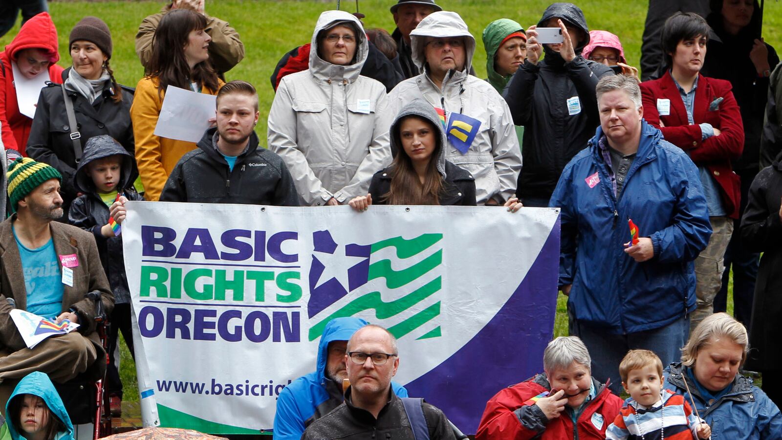 cheats/2014/05/19/judge-strikes-down-oregon-marriage-law/140519-gay-marriage-oregon-cheat_xd7pqc