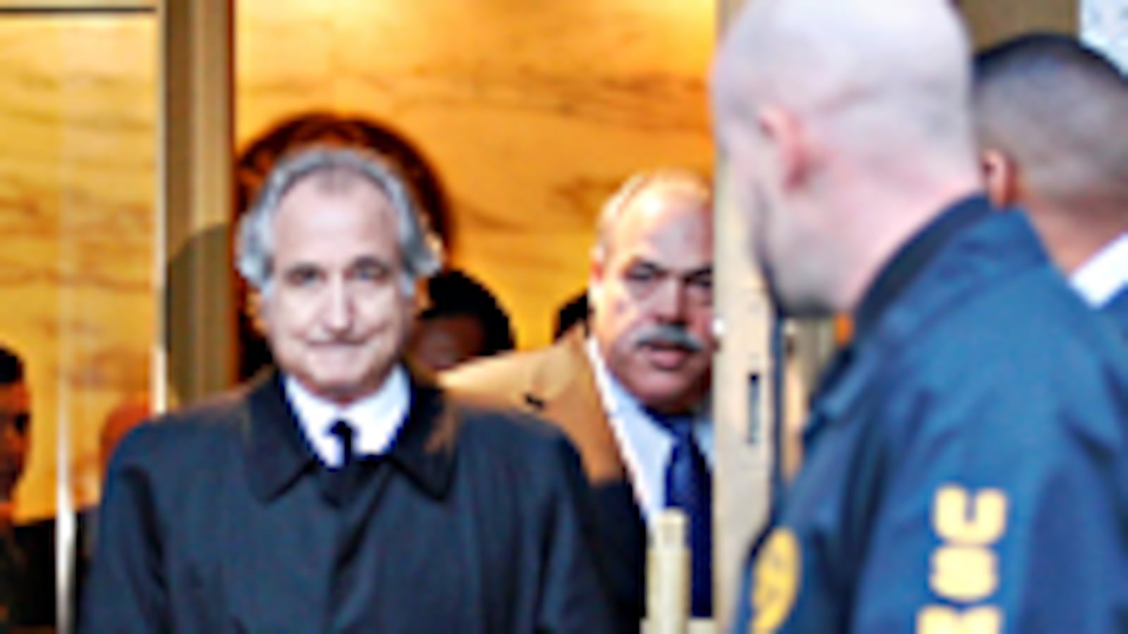 articles/2009/03/02/new-hazard-for-obama/brown-madoff_16271_crtjkc