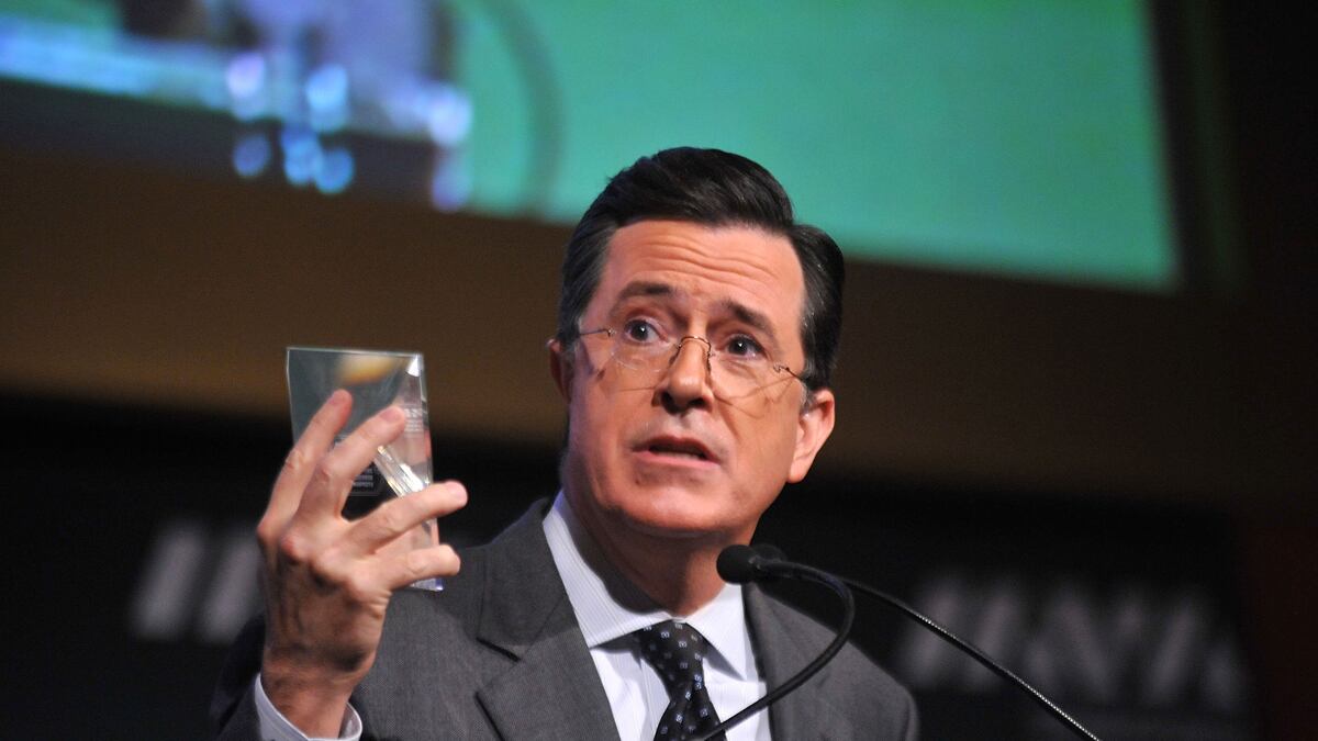 articles/2012/02/21/stephen-colbert-to-release-children-s-book-i-am-a-pole-and-so-can-you/colbert-pole-book2_xykluc