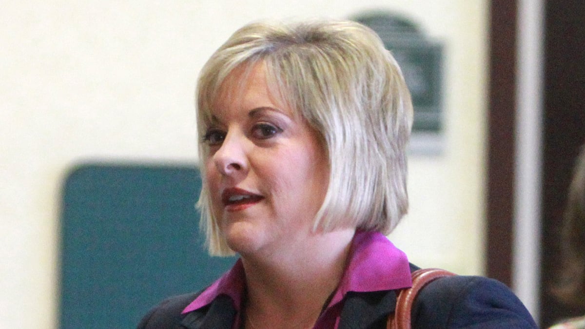 cheats/2011/08/29/nancy-grace-joins-dancing-with-the-stars/nancy-grace-cs_ktmhwi