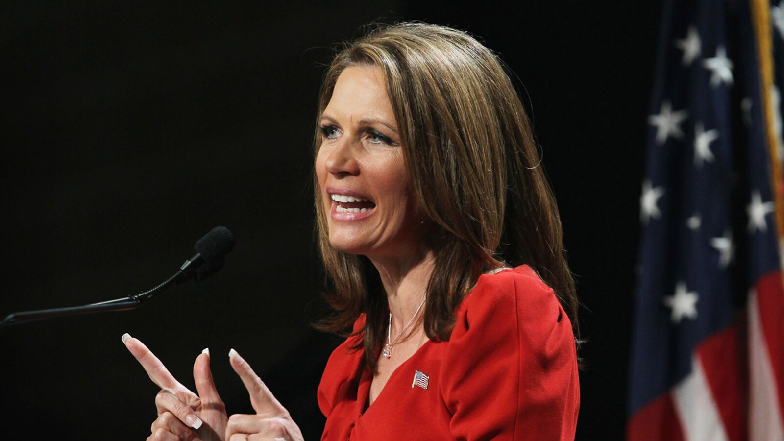 cheats/2011/10/29/bachmann-miscalculates-cost-of-doctor-visit/michele-bachmann-doctor-cheat_o5att9